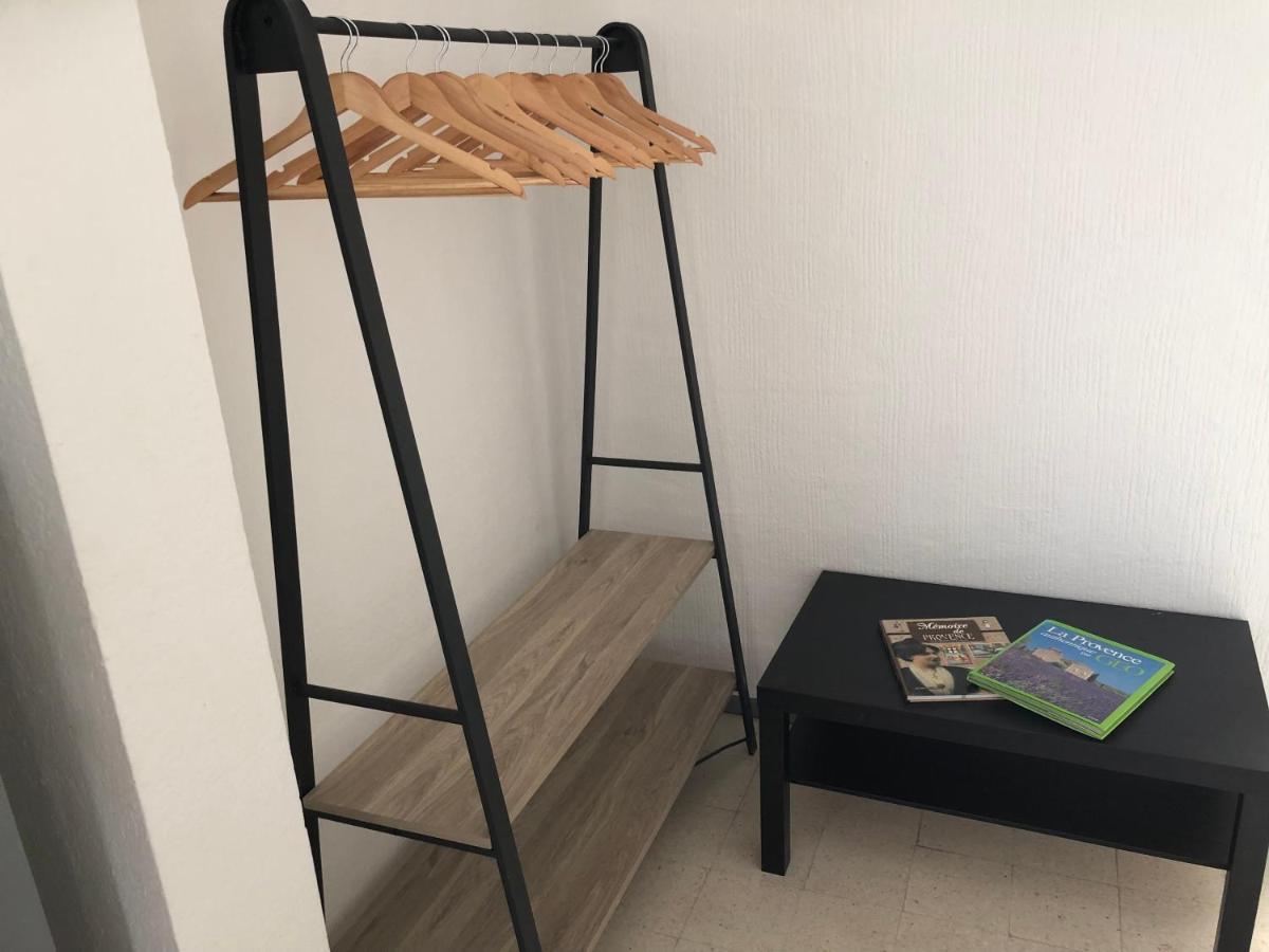 Appartement De Charme Avignon Centre Historique Terrasse Et Balcon Place Pie Ngoại thất bức ảnh